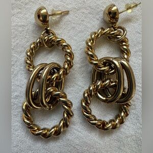 Chunky Gold Tone Twisted Chain Drop Vintage 80's Statement Link Pierced Earrings